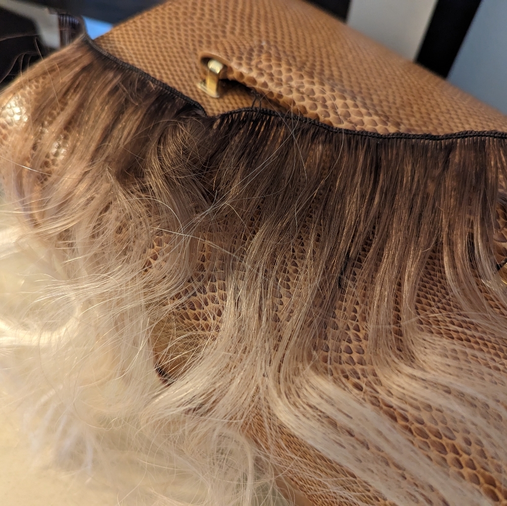 Hair extensions - Picture 11 of 13